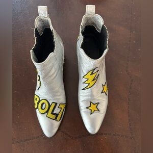 Modern Vice ankle boots